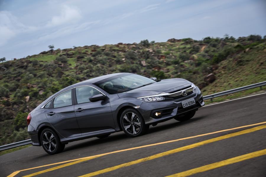  Honda Civic EX Sedan (FC) 2016 года  (LA) (фото 3 из 20)